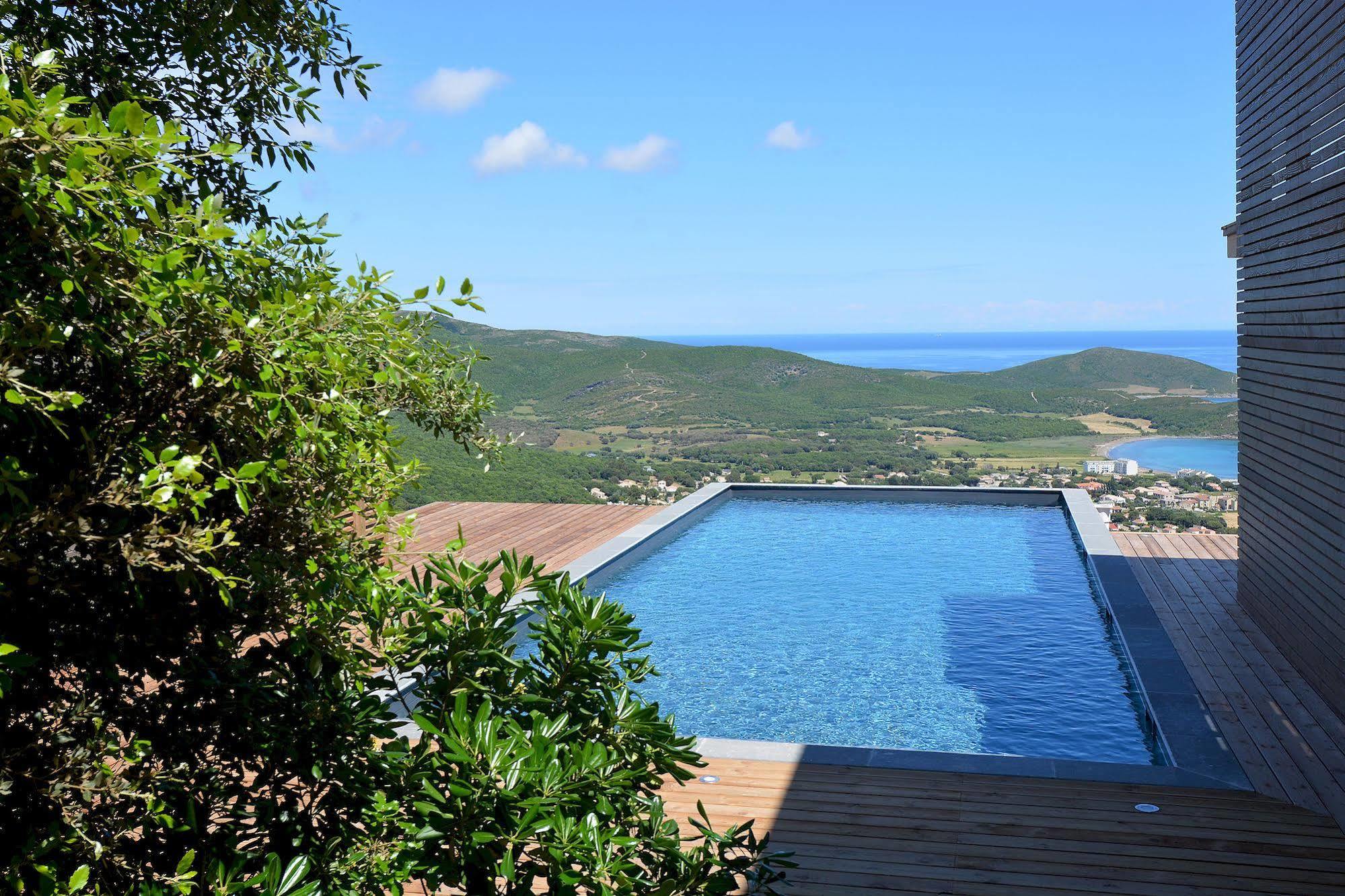 Le Tomino Hotel มาชินาจิโอ ภายนอก รูปภาพ